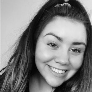 Meet your Posher, Haley